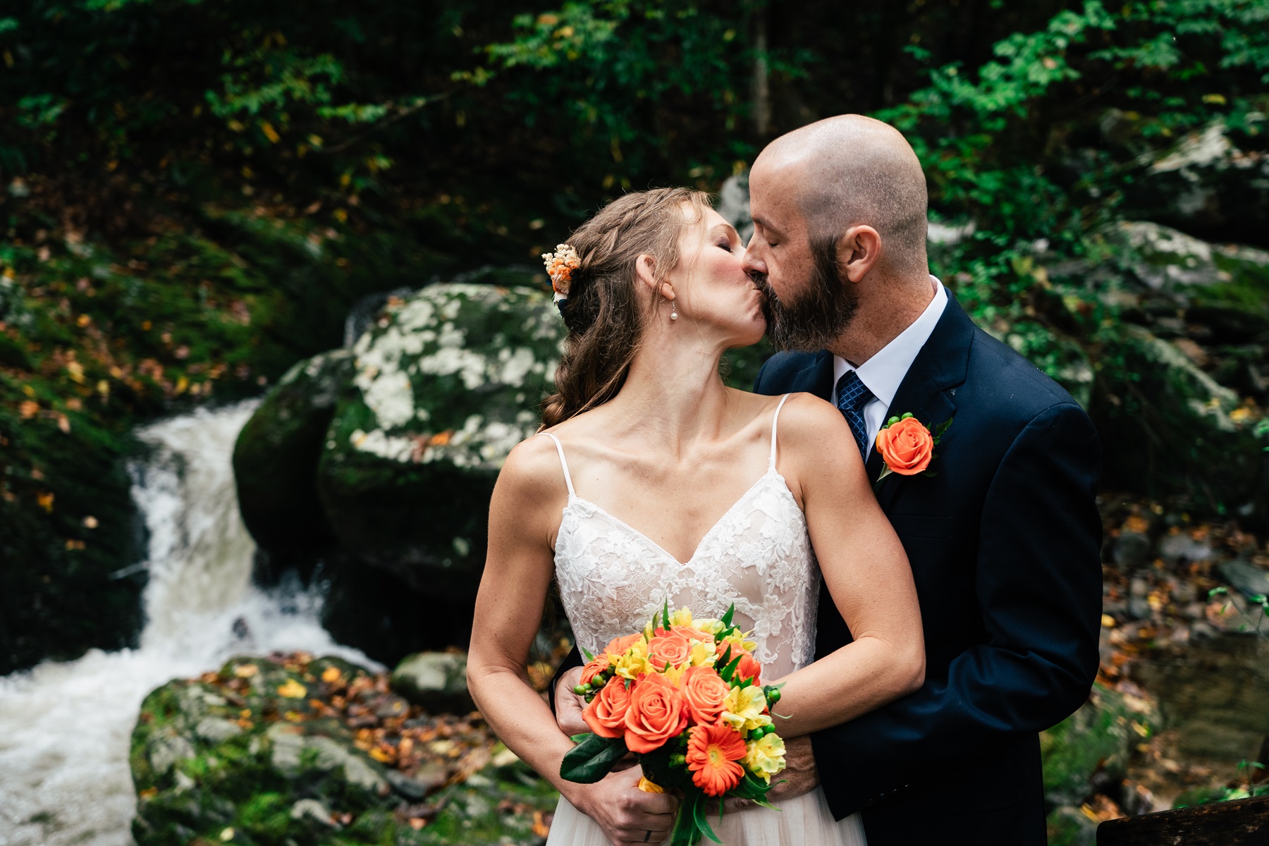 gatlinburg tennessee elopement wedding
